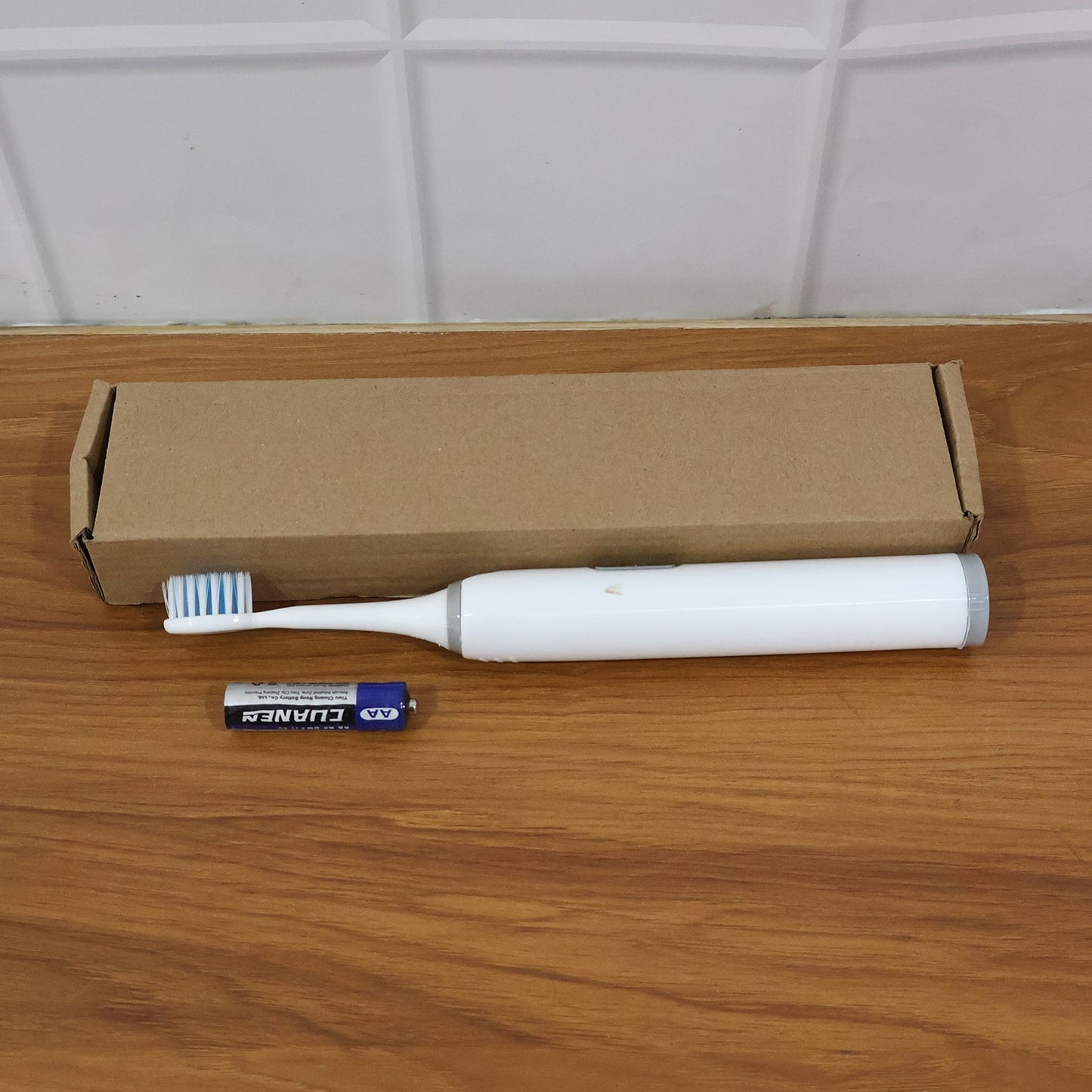 Battery-Operated Electric Toothbrush (1 Pc)