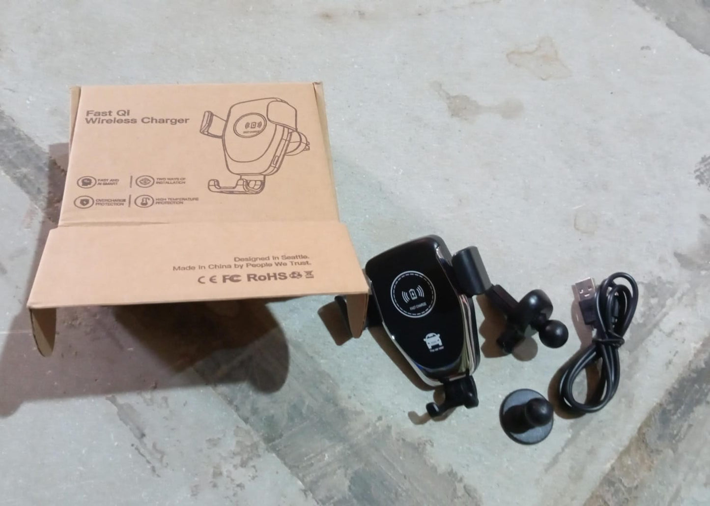 Car Phone Holder Wireless Car Charger 10W Qi Fast Charging Car Charger