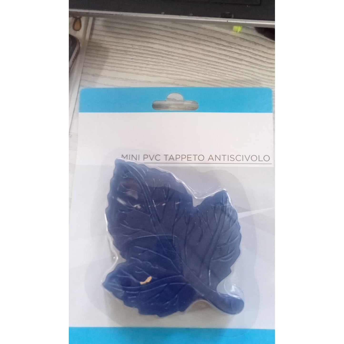 Mini PVC Anti-Slip Bat Mat Baby Non Slip Safety Shower Mats Leaf Shaped 4 Pc Set