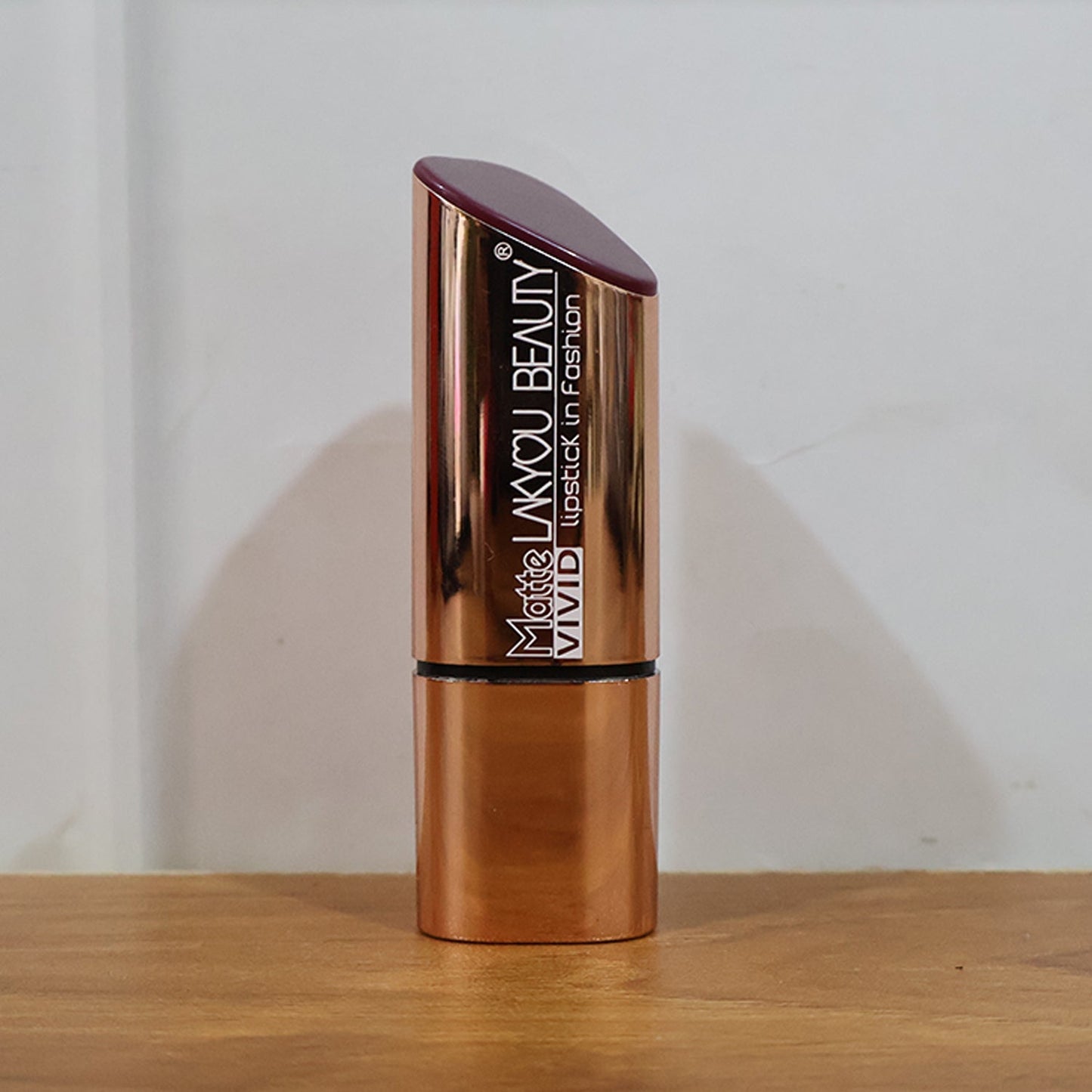 Vivid Matte Mix-Color Lipstick (1 Pc)