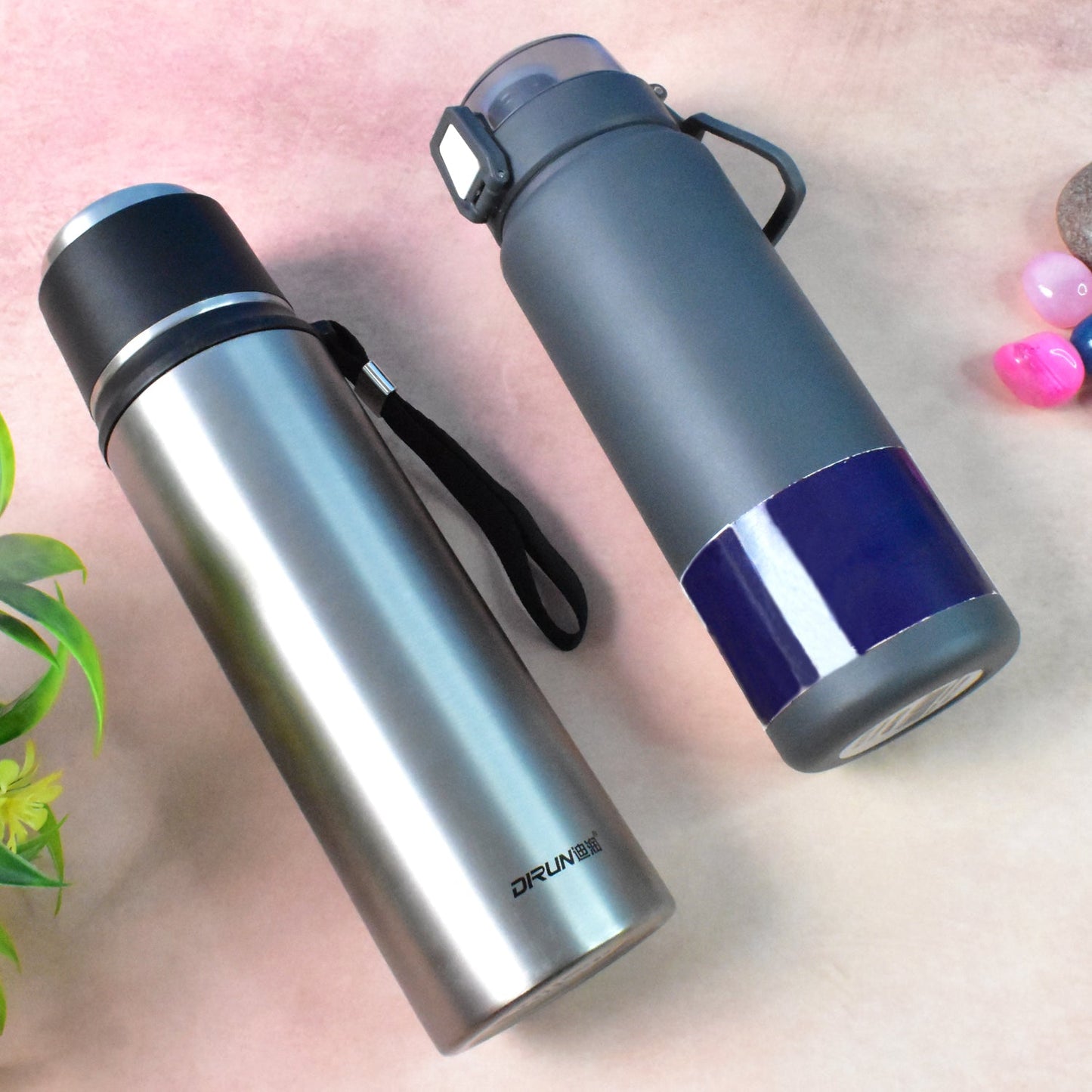 Stainless Steel Vacuum Water Bottle Approx 700ml (1 Pc)
