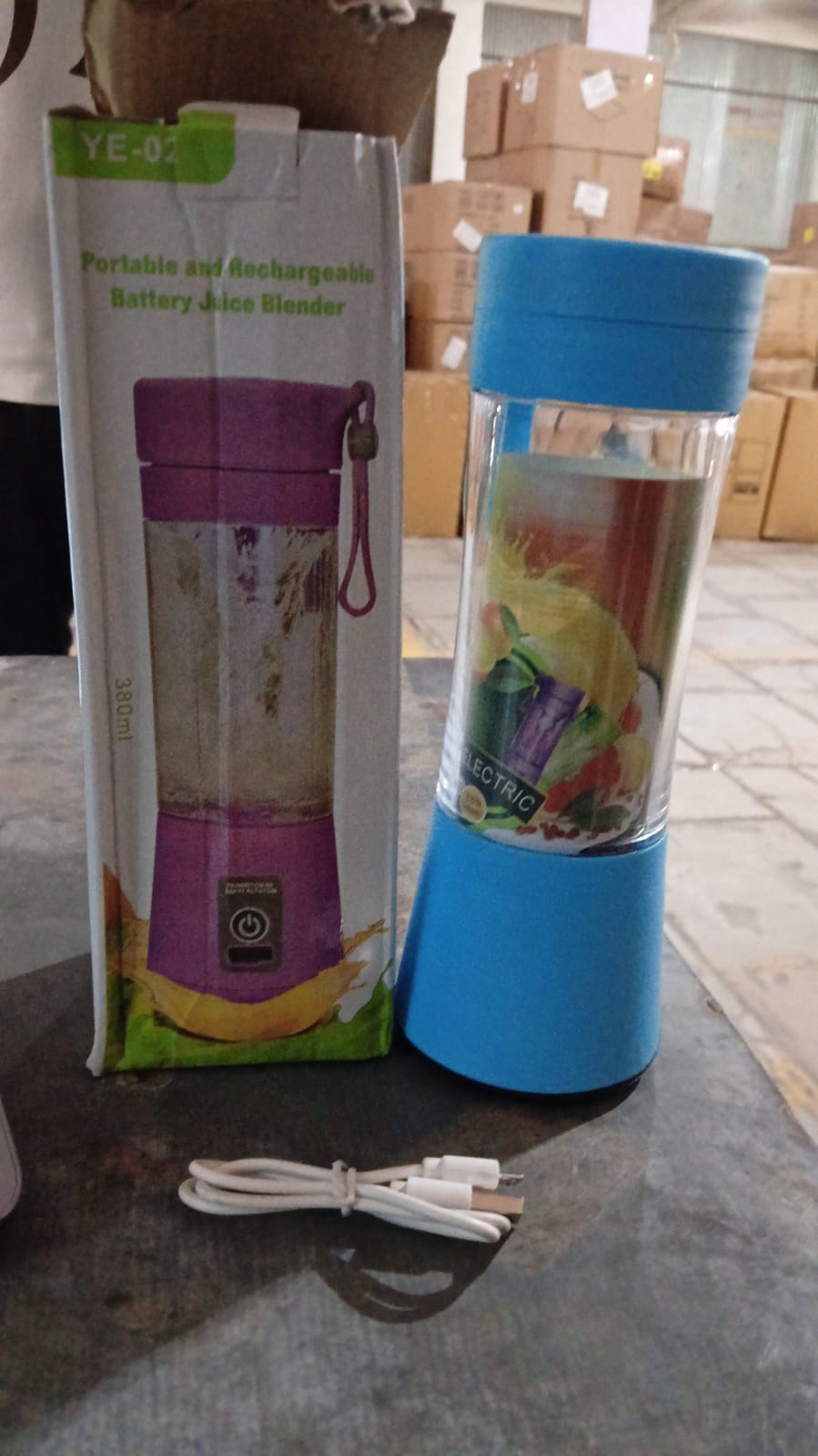 Portable Electric USB Juicer Bottle Blender Grinder Mixer 4 Blades 380 ML Mix