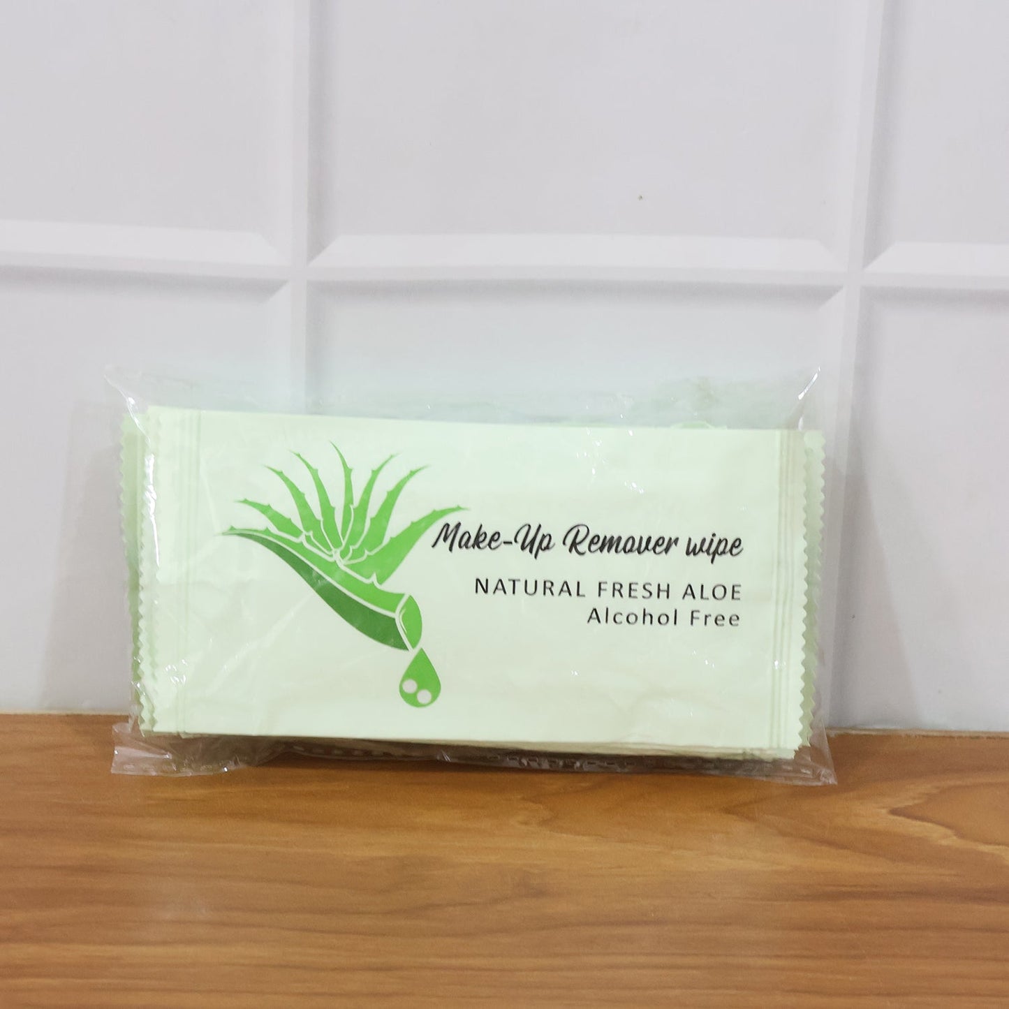 Premium Natural Aloe Makeup Remover Wipes (Pack of 10 Pc)