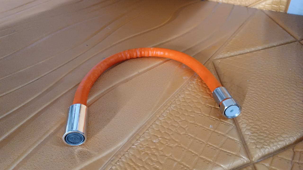 Universal Extension Tube 360° Swivel Free Bending Flexible (46-47 Cm / 1 Pc)