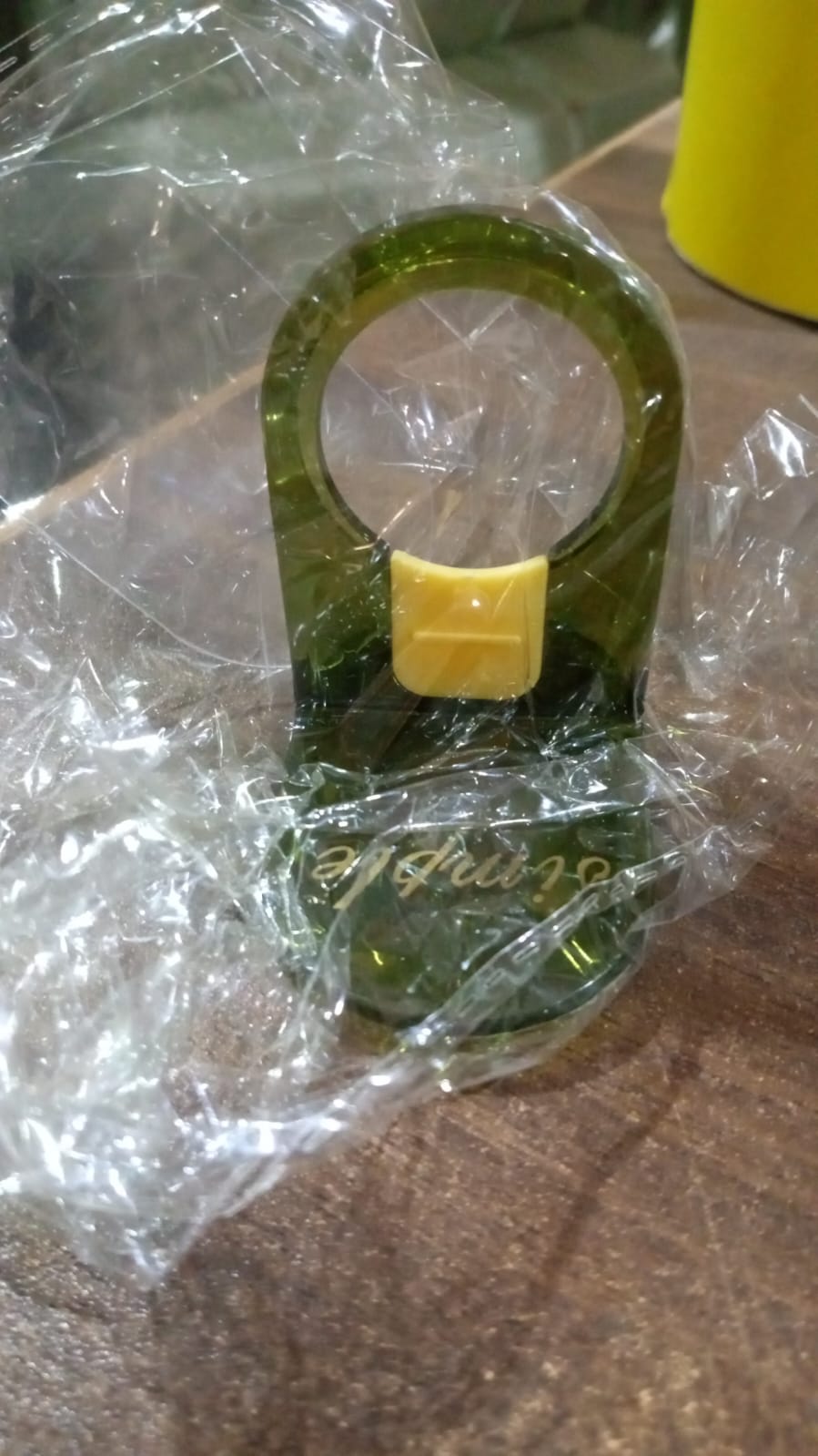 Wall Mounted Shower Gel Bottle Holder L‑Shape Rust Resistant Seamless Hook