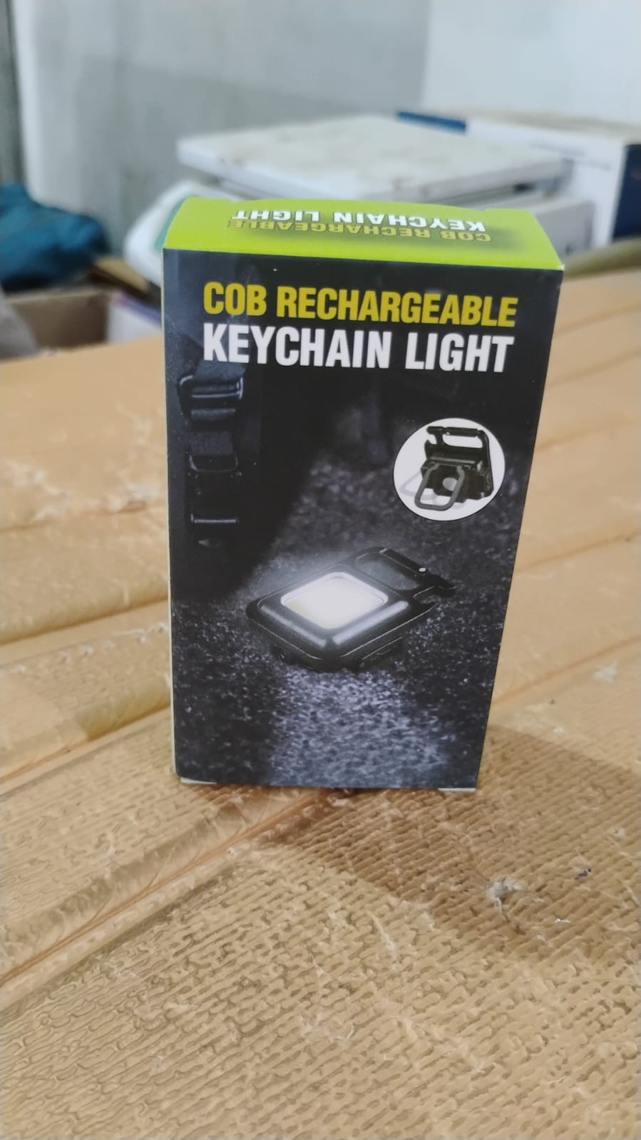 Mini Rechargeable Keychain Flashlight - 4 Light Modes Folding Bracket & Magnetic Base